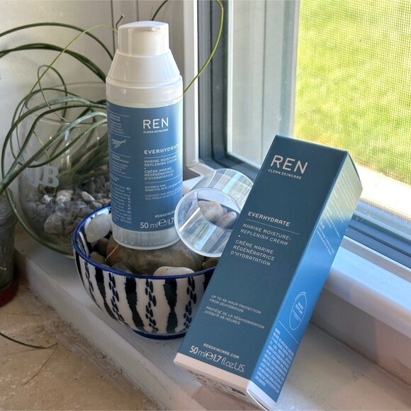 REN Skincare Everhydrate Marine Moisture-Replenish Cream Hydration Moisturizer - Picture 5 of 12